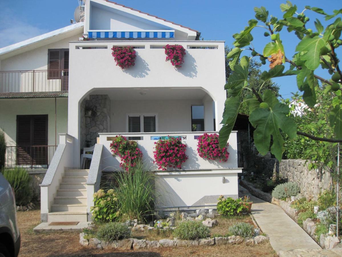 Vila Kraljica Malinska Exterior foto